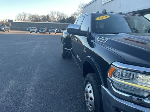 Used 2019 RAM 3500 Limited image 2