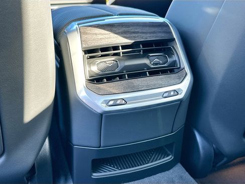 New 2026 BMW 760i xDrive w/ Executive Package image 20