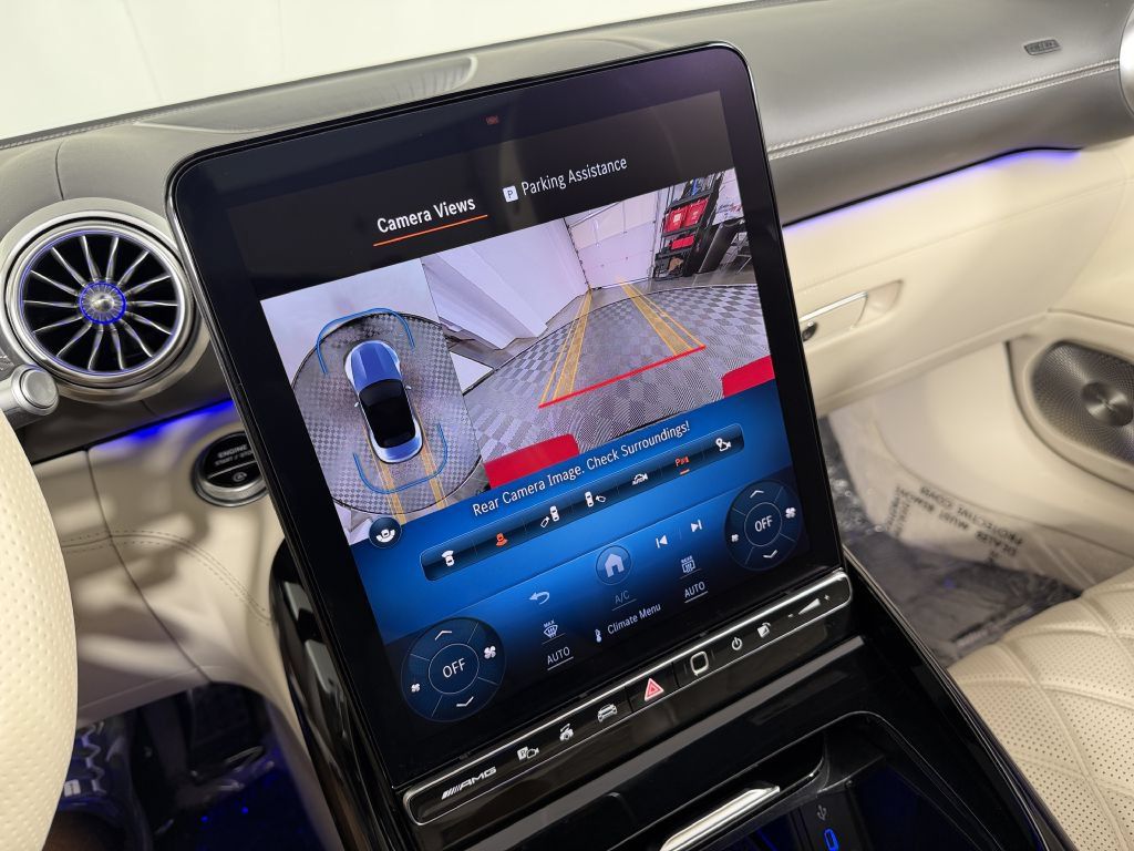 Used 2024 Mercedes-Benz SL 43 AMG image 65