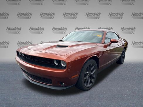 Used 2021 Dodge Challenger SXT w/ Blacktop Package RWD image 4