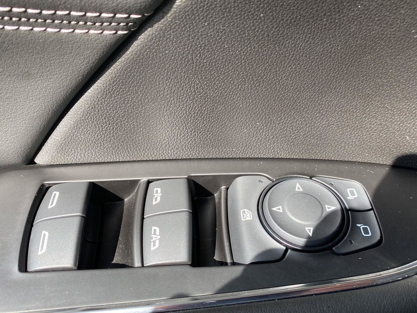 Used 2023 Buick Envision Preferred FWD image 23