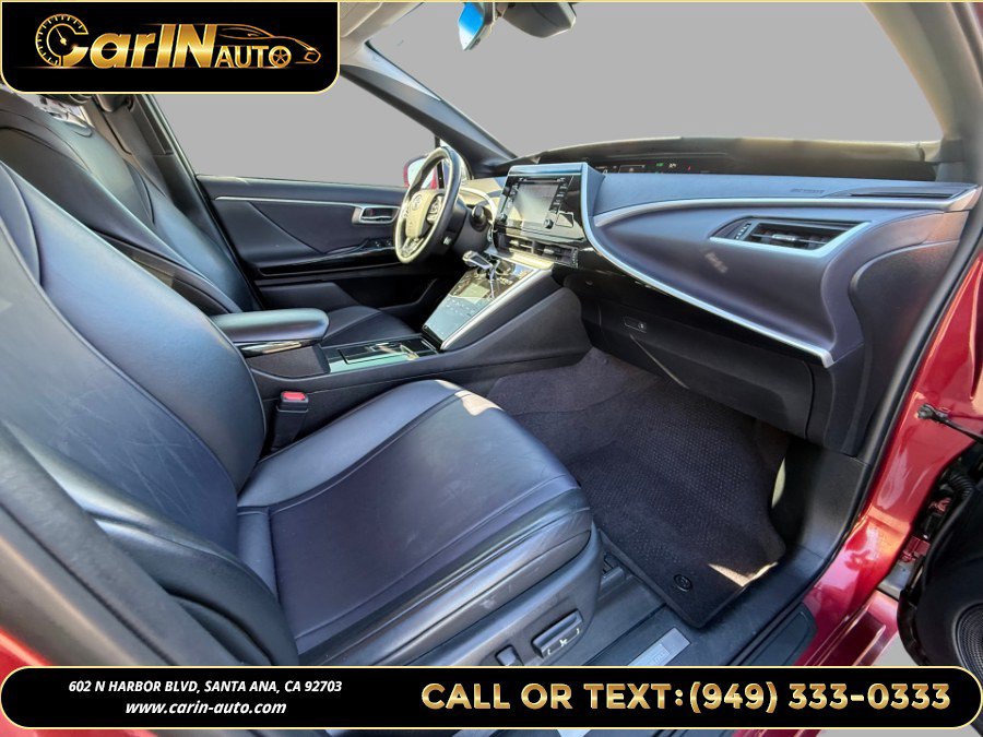 Used 2019 Toyota Mirai FWD image 17