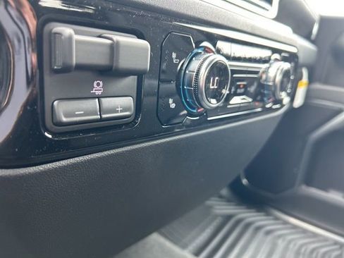 New 2026 GMC Sierra 1500 Elevation AWD/4WD image 24