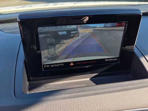 Used 2018 Audi Q3 2.0T Premium image 21