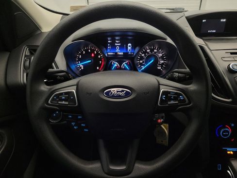 Used 2018 Ford Escape SE image 22