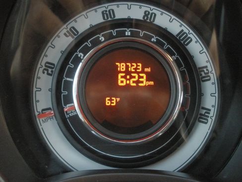 Used 2012 FIAT 500 Pop FWD image 32