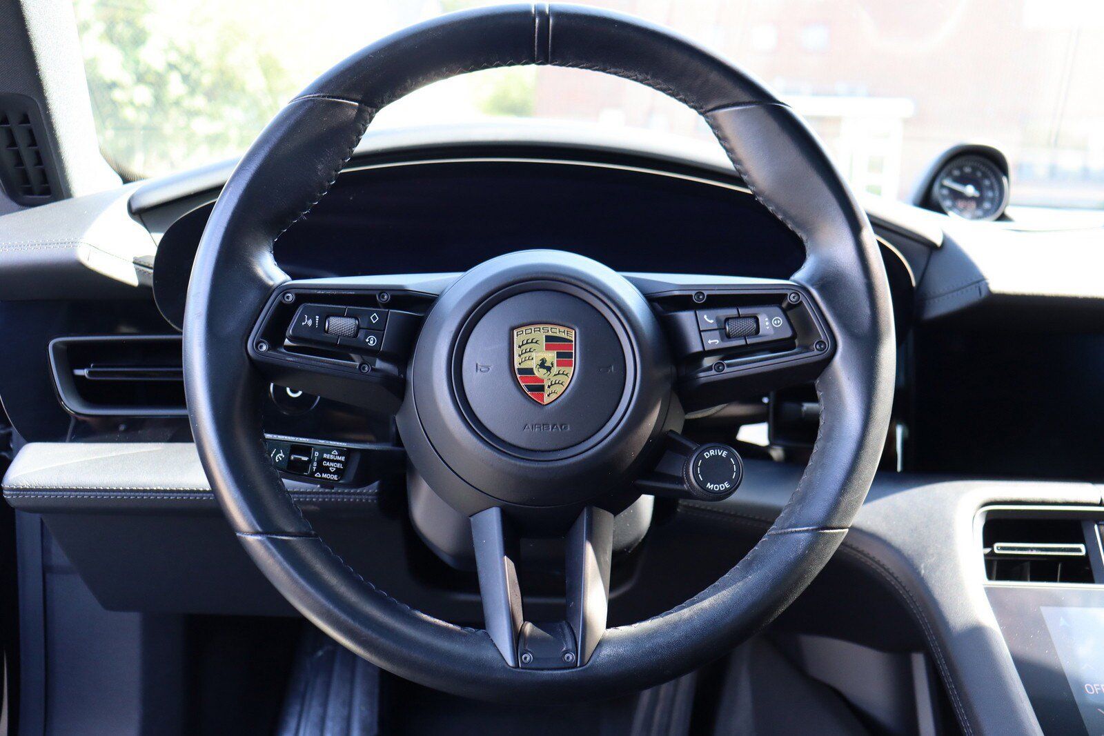 Used 2022 Porsche Taycan 4S AWD/4WD image 22