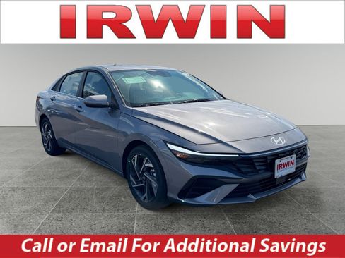 New 2025 Hyundai Elantra SEL image 7