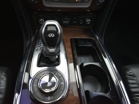 Used 2019 INFINITI QX80 Luxe image 21