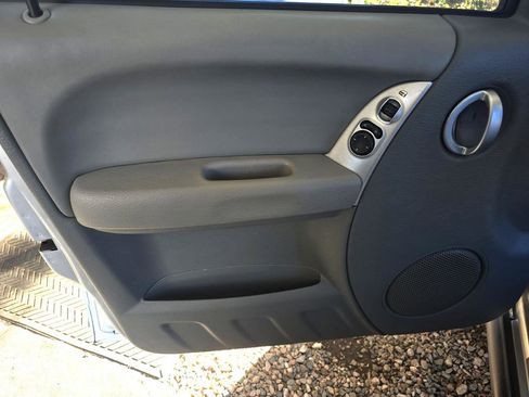 Used 2007 Jeep Liberty Limited image 21