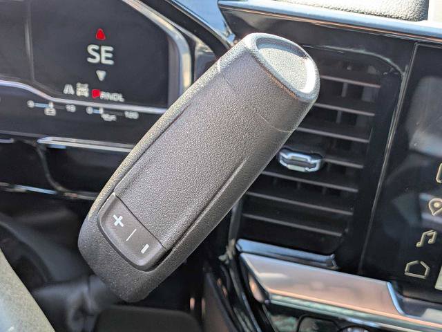 Used 2025 GMC Sierra 1500 SLT AWD/4WD image 24