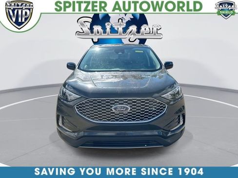 Used 2024 Ford Edge SEL w/ Convenience Package AWD/4WD image 3