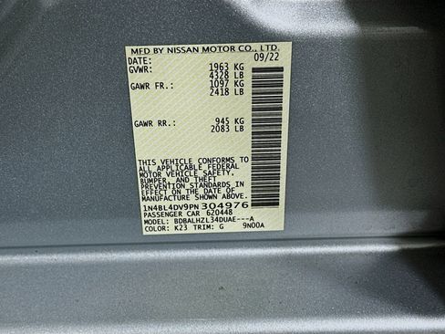 Used 2023 Nissan Altima 2.5 SV w/ SV Premium Package image 12