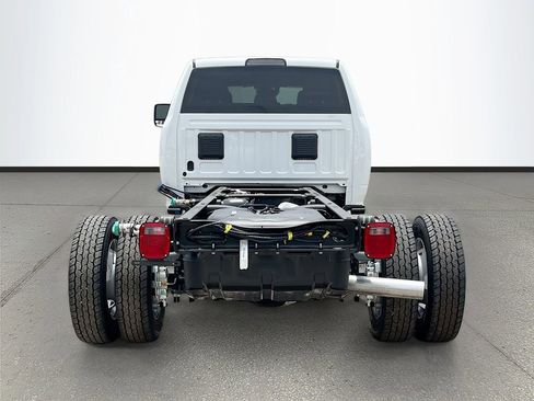 New 2026 RAM 4500 Tradesman AWD/4WD image 6
