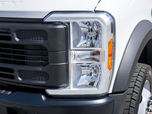 New 2026 Ford F550 4x4 Regular Cab Super Duty image 14