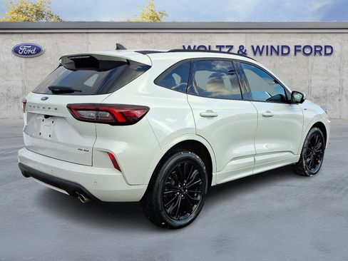 Certified 2023 Ford Escape ST-Line Elite image 6