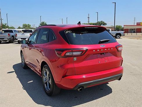 Used 2023 Ford Escape ST-Line w/ Tech Pack #1 FWD image 3