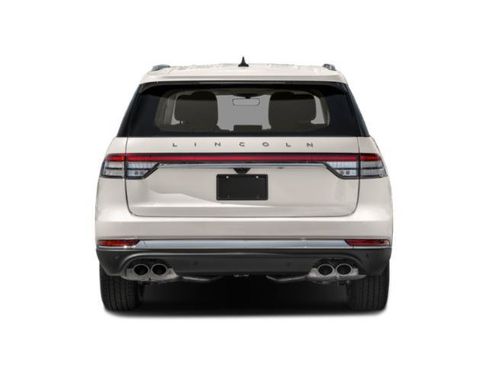 Used 2024 Lincoln Aviator AWD w/ Premium Package image 5