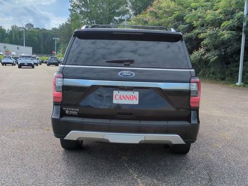 Used 2019 Ford Expedition Platinum RWD image 6