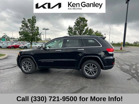 Used 2017 Jeep Grand Cherokee Limited AWD/4WD image 15