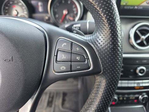 Used 2020 Mercedes-Benz GLA 250 image 32