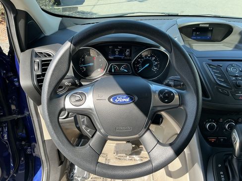 Used 2016 Ford Escape SE AWD/4WD image 14