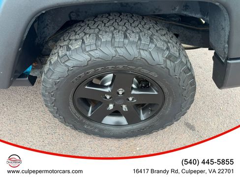 Used 2017 Jeep Wrangler Sport AWD/4WD image 23