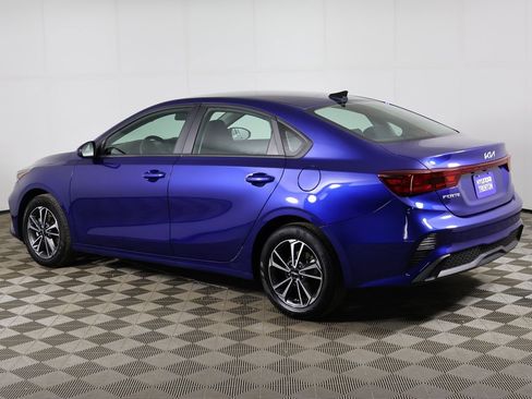 Used 2023 Kia Forte LXS image 7