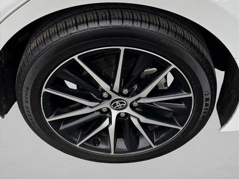 Certified 2024 Toyota Camry SE image 9