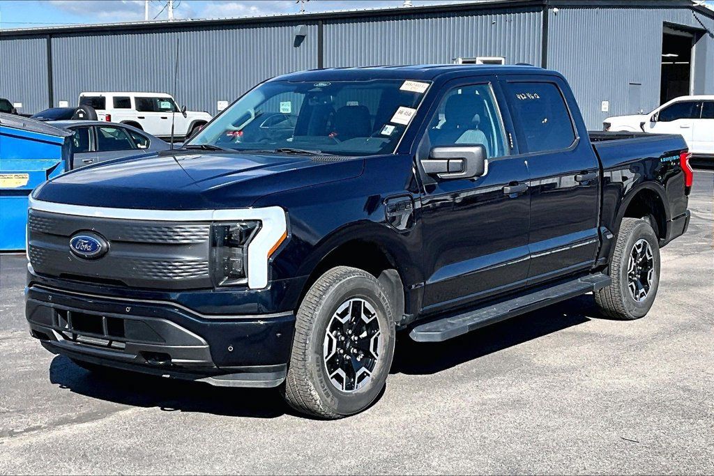 Used 2022 Ford F150 Lightning XLT w/ Max Trailer Tow Package AWD/4WD image 2