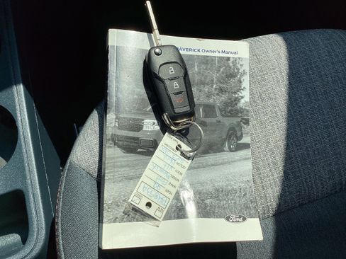 Used 2022 Ford Maverick XLT w/ Equipment Group 300A Standard image 19