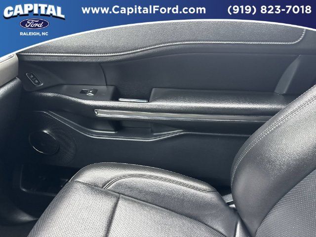 Certified 2021 Ford Expedition XLT RWD image 29