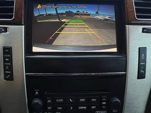 Used 2012 Cadillac Escalade Platinum AWD/4WD image 14