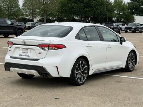 Used 2020 Toyota Corolla SE FWD image 4