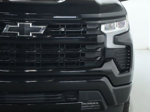 Used 2023 Chevrolet Silverado 1500 RST w/ Convenience Package II AWD/4WD image 7