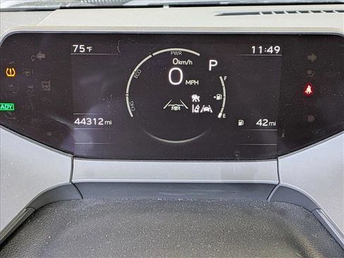 Used 2023 Toyota Prius XLE FWD image 11