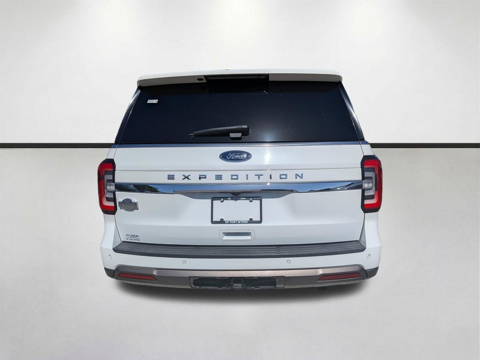 Used 2022 Ford Expedition King Ranch AWD/4WD image 5