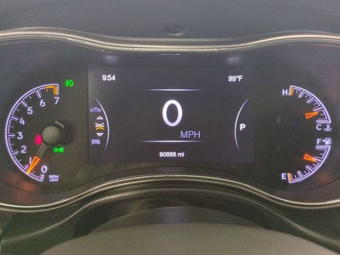 Used 2020 Jeep Grand Cherokee Limited RWD image 36