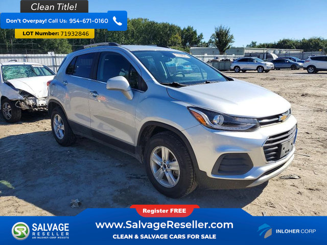 Used 2020 Chevrolet Trax LT w/ LT Convenience Package AWD/4WD image 5
