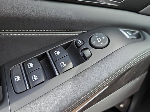 New 2026 BMW X5 xDrive50e w/ Executive Package image 16