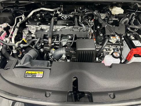 Used 2025 Toyota Corolla SE FWD image 68