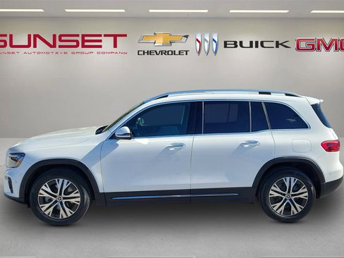 Used 2025 Mercedes-Benz GLB 250 image 7