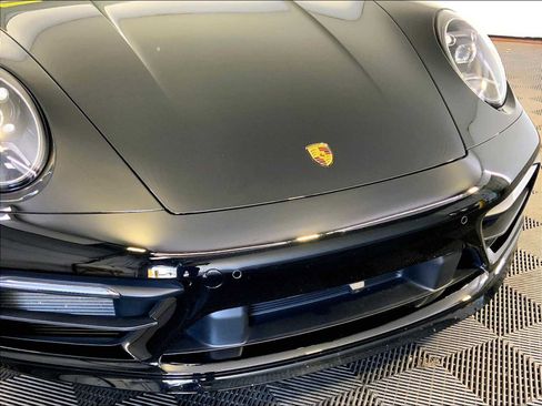Certified 2024 Porsche 911 Carrera 4S AWD/4WD image 34