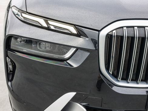 Used 2024 BMW X7 xDrive40i image 10