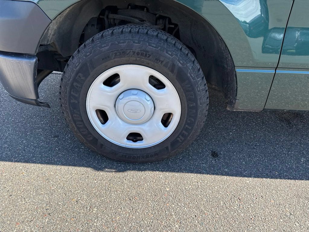 Used 2007 Ford F150 XL RWD image 4