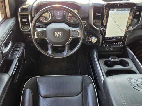 Used 2023 RAM 1500 Laramie AWD/4WD image 16