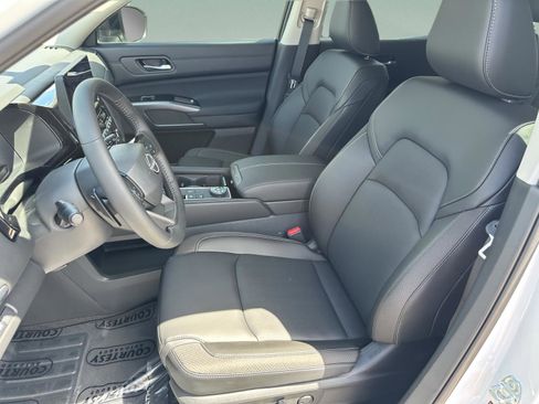 New 2026 Nissan Pathfinder SL AWD/4WD image 20