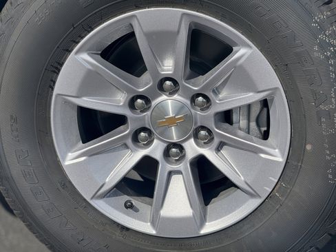 New 2026 Chevrolet Silverado 1500 W/T w/ WT Value Package image 8