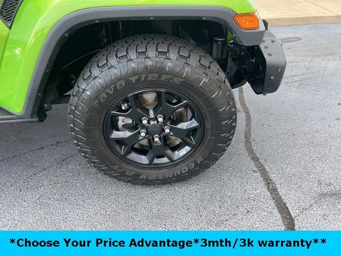 Certified 2018 Jeep Wrangler Unlimited Sahara w/ Quick Order Package 24M Moab image 16