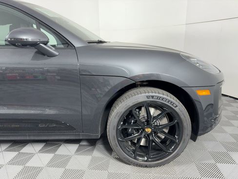 New 2026 Porsche Macan GTS image 12
